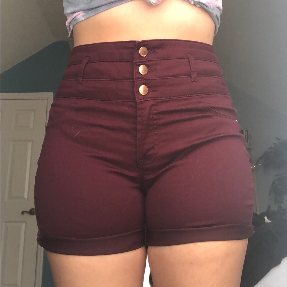Maroon high-waisted jean shorts
